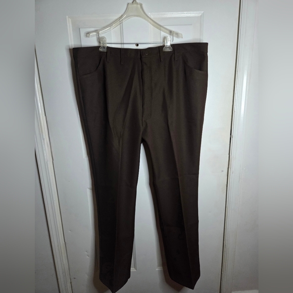 Mens Wrangler Wrancher Wrinkle Resistent Pants 48x32 Brown NWT - Picture 2 of 7